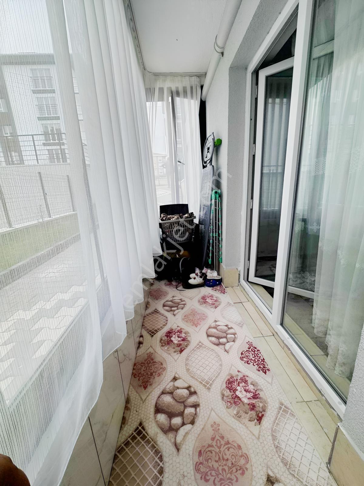 Şahin Grouptan Beşikkaya Mah Cadde Yakını 2+1 Süper Lüx — fotoğraf 12