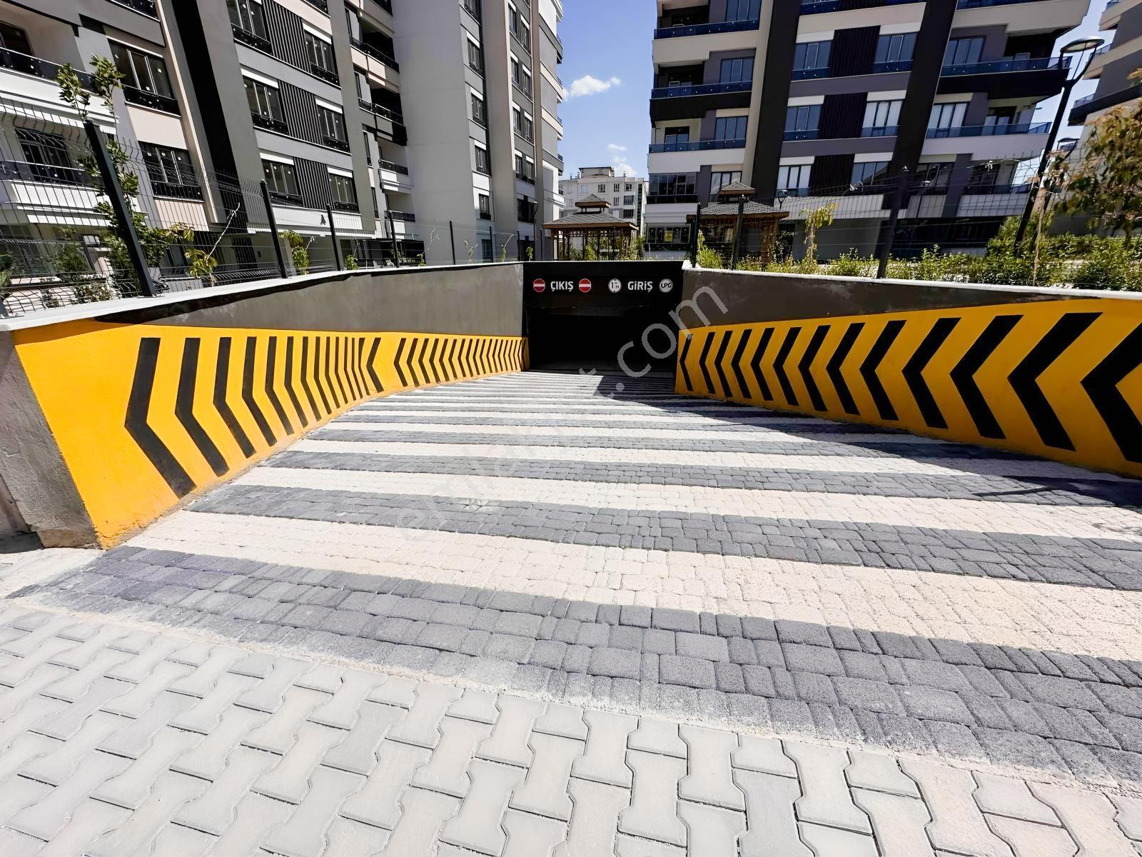 ---kristal Palace--- Satılık Arakat 4+1 Daire — fotoğraf 3