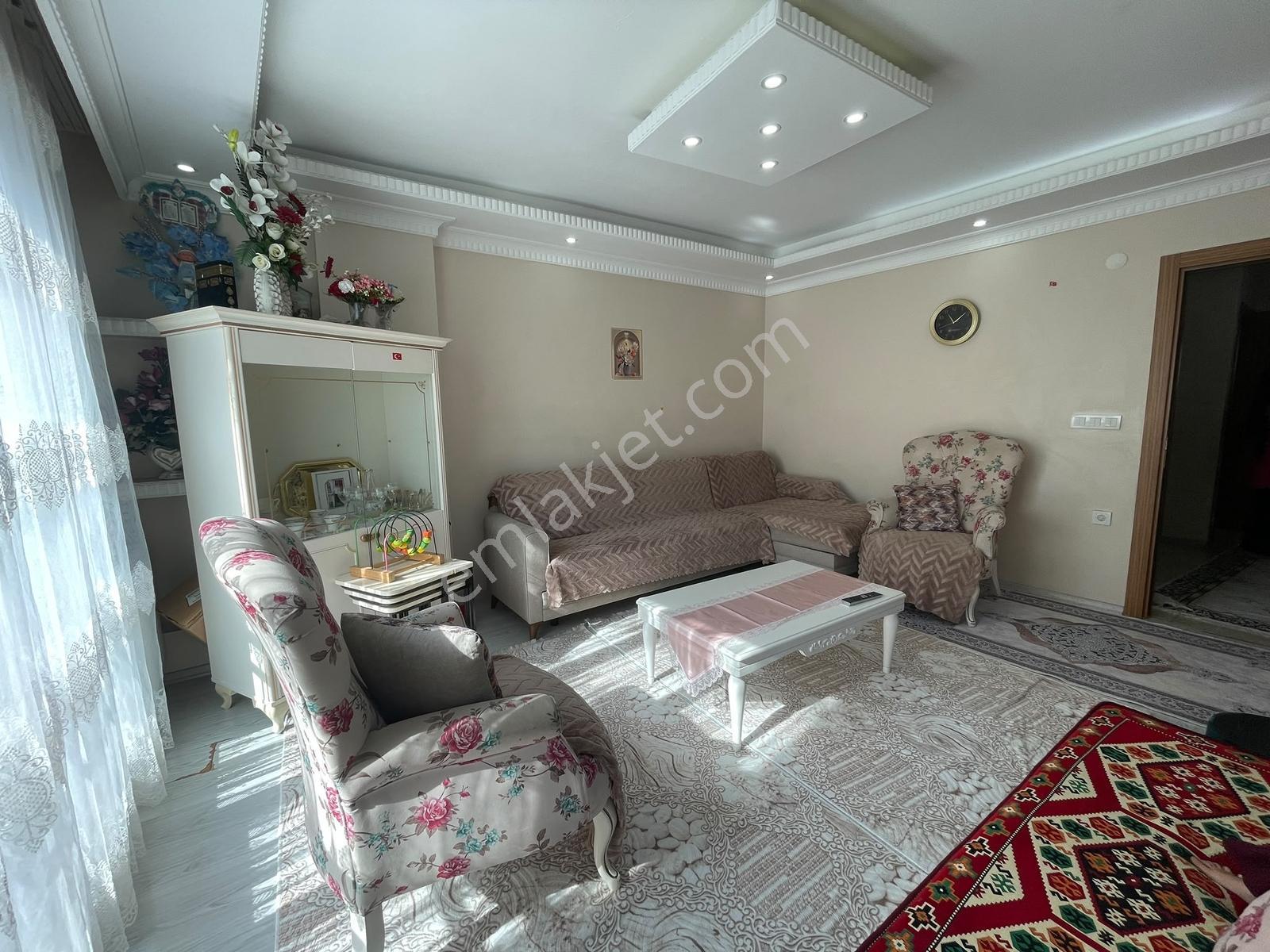 Aydın İnşaat'tan Cebeci Mah. Satılık 2+1 90m² Asansörlü 1.kat — fotoğraf 2