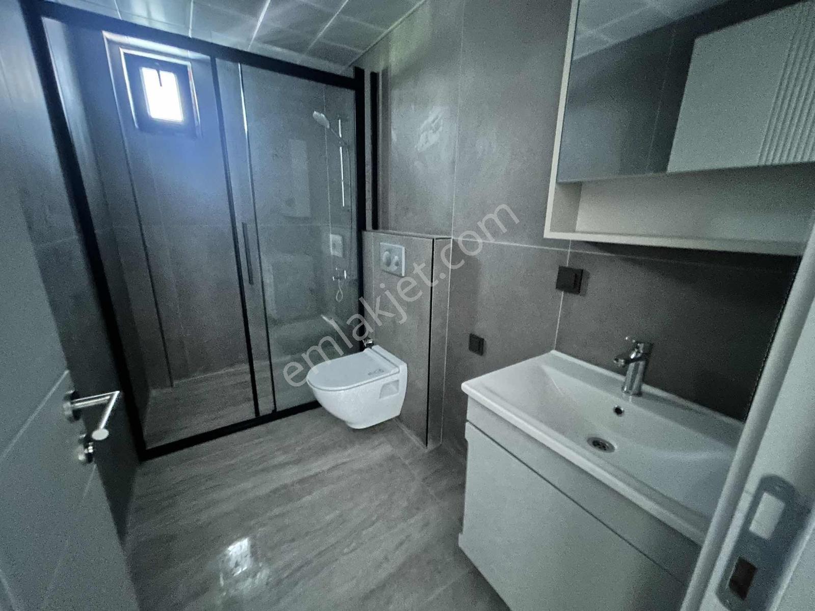Ankalife'tan Metro Yakını Satılık 2+1 Daire — fotoğraf 18