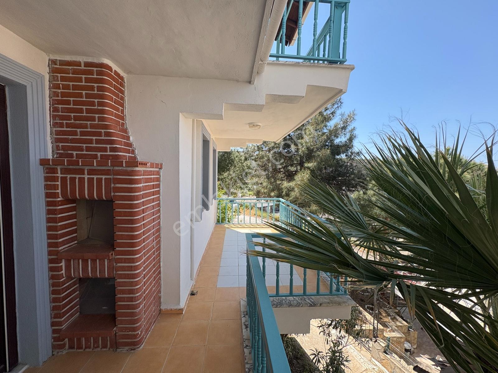 Kuşadası'nda Denize Yürüme Mesafesinde Satılık 4+1 Villa — fotoğraf 7