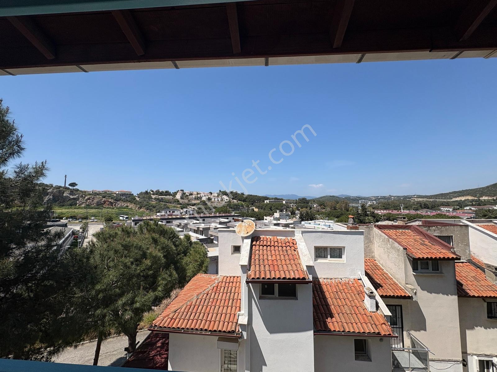 Kuşadası'nda Denize Yürüme Mesafesinde Satılık 4+1 Villa — fotoğraf 16