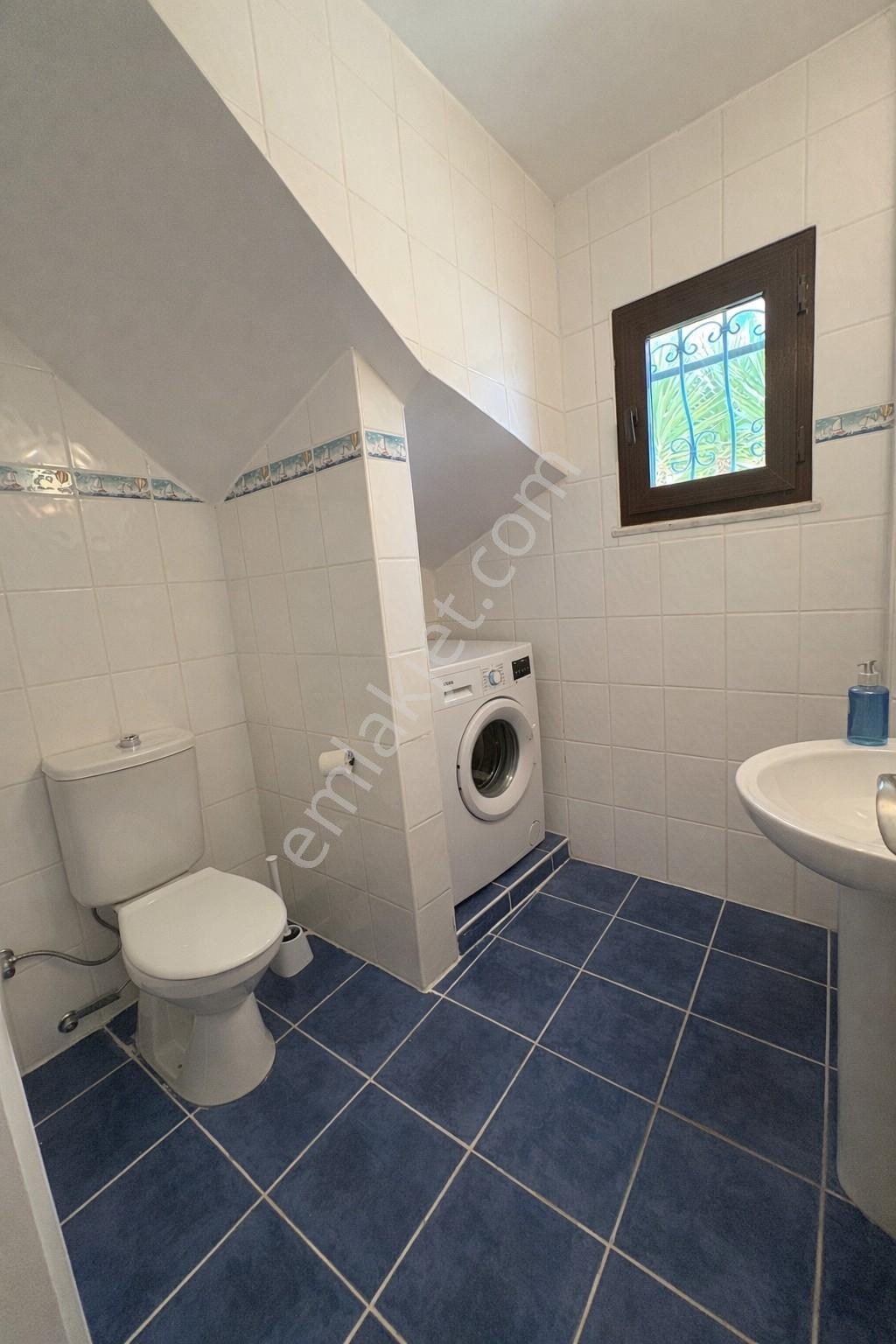 Kuşadası'nda Denize Yürüme Mesafesinde Satılık 4+1 Villa — fotoğraf 25