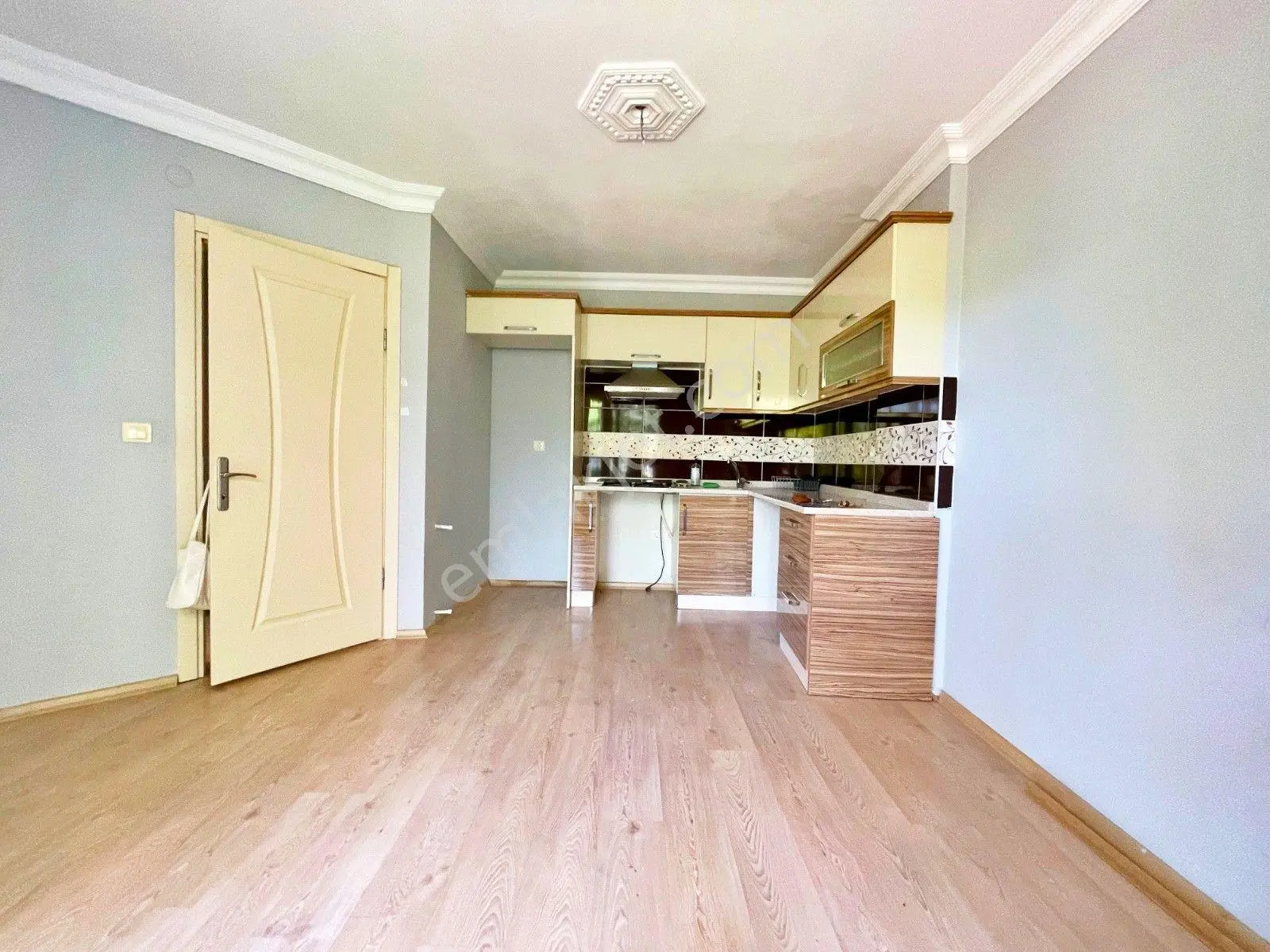 𝄞melodi'den Genç Binada Bütçe Dostu Fırsat! Ön Cephe Bahçe Kullanımlı Full Kredili 2+1 Daire — fotoğraf 5