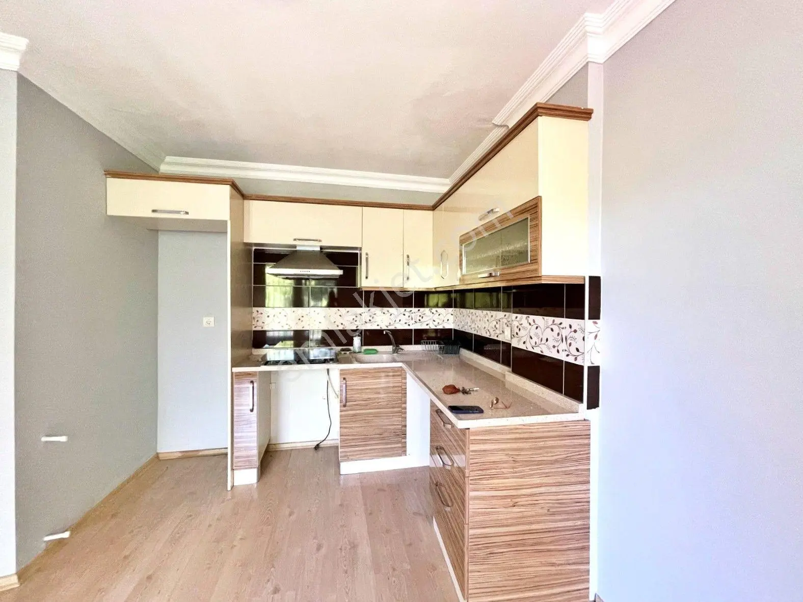 𝄞melodi'den Genç Binada Bütçe Dostu Fırsat! Ön Cephe Bahçe Kullanımlı Full Kredili 2+1 Daire — fotoğraf 6