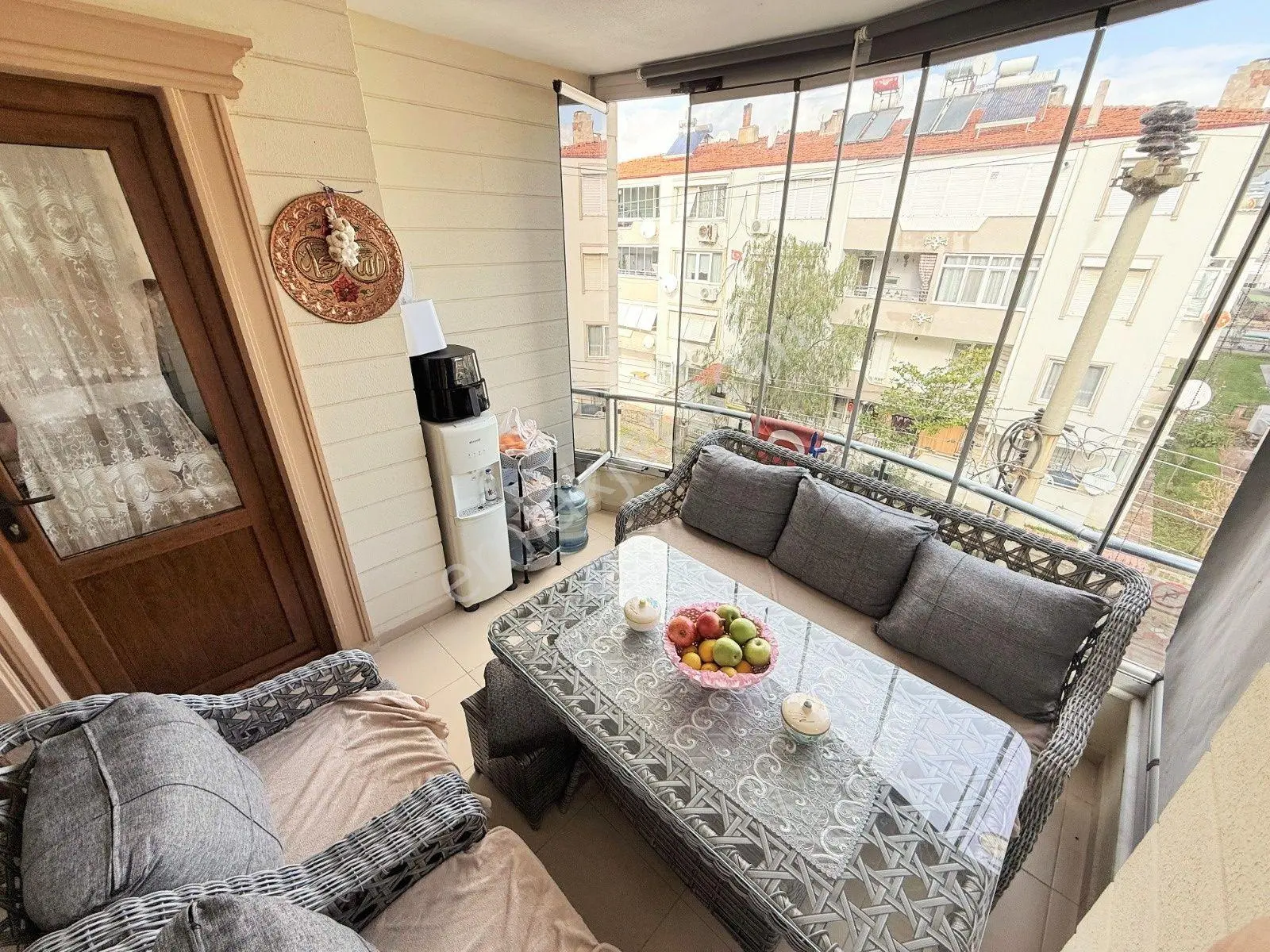 ▀güç'ten▀ Altınkum'da Ön Cephe Ebeveynli Ara Kat Geniş 3+1 Daire — fotoğraf 31