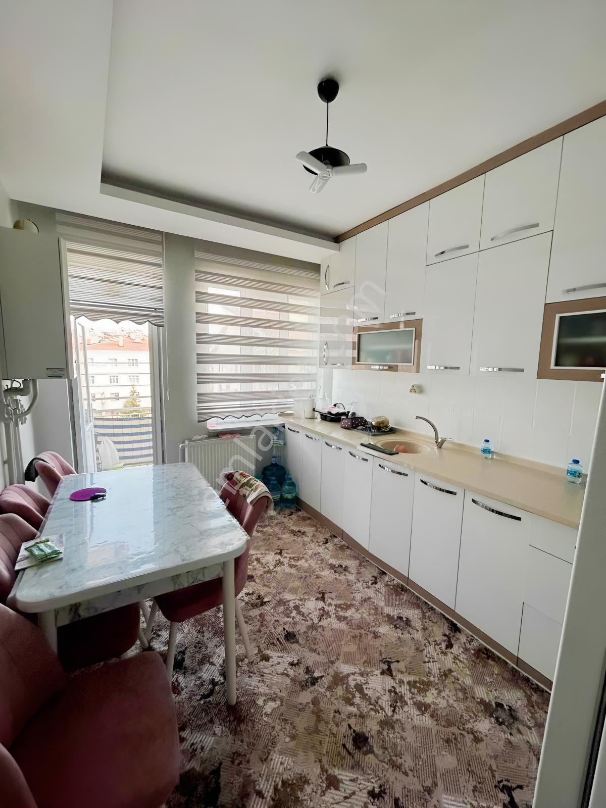 Cengizler'den Akşemsettin'de 3+1 Satılık Sonkat Daire — fotoğraf 18