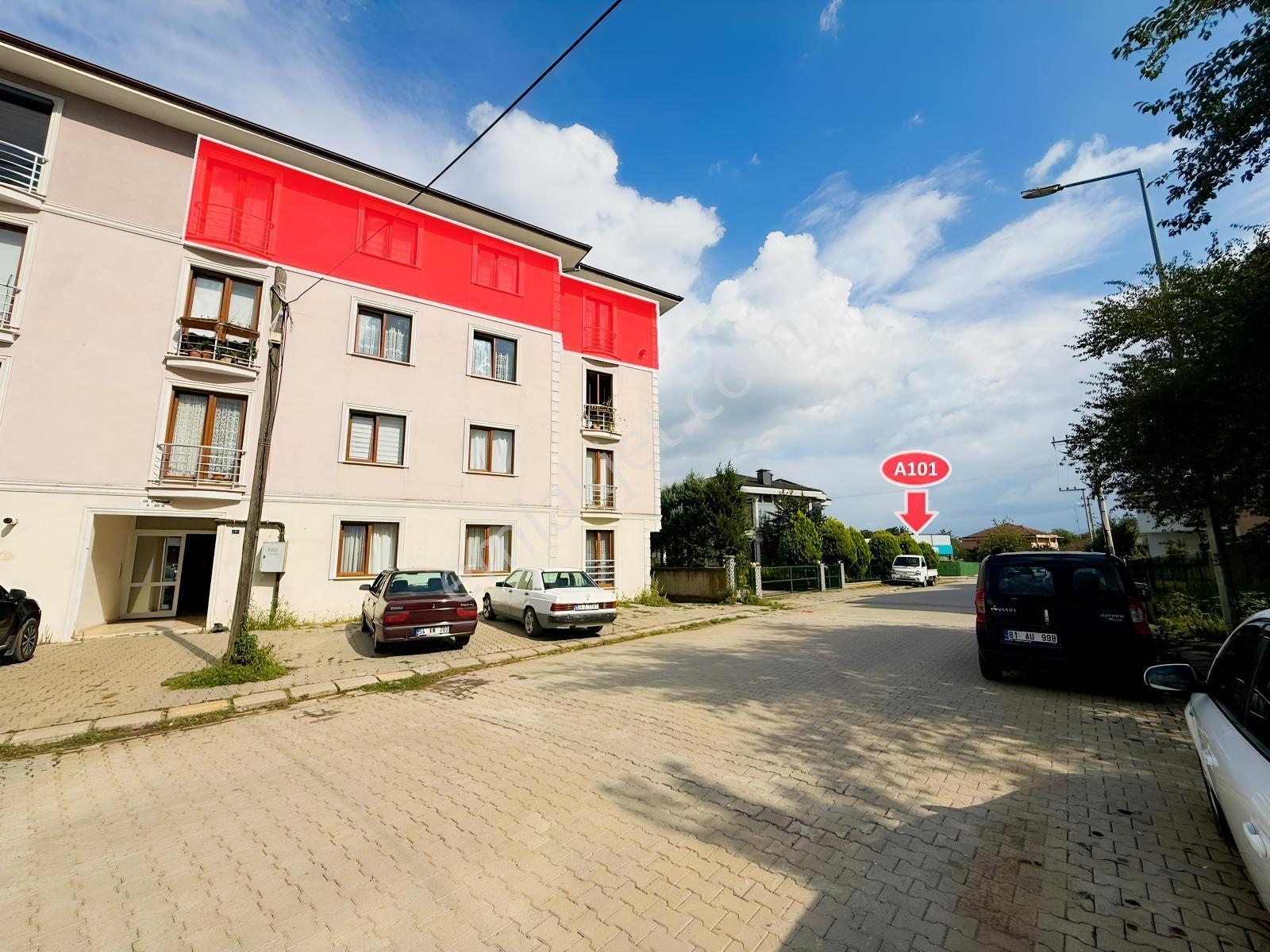 Cumayeri Merkezde 155 M² Geniş Ve Ferah 3+1 Satılık Daire