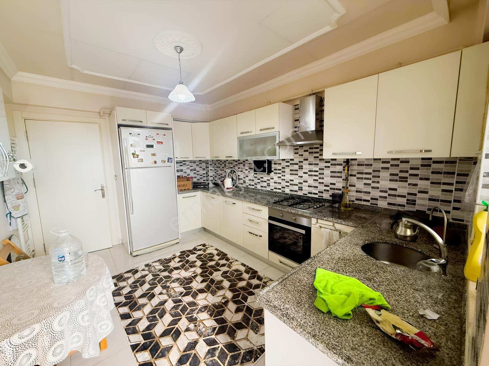 Cumayeri Merkezde 155 M² Geniş Ve Ferah 3+1 Satılık Daire — fotoğraf 5