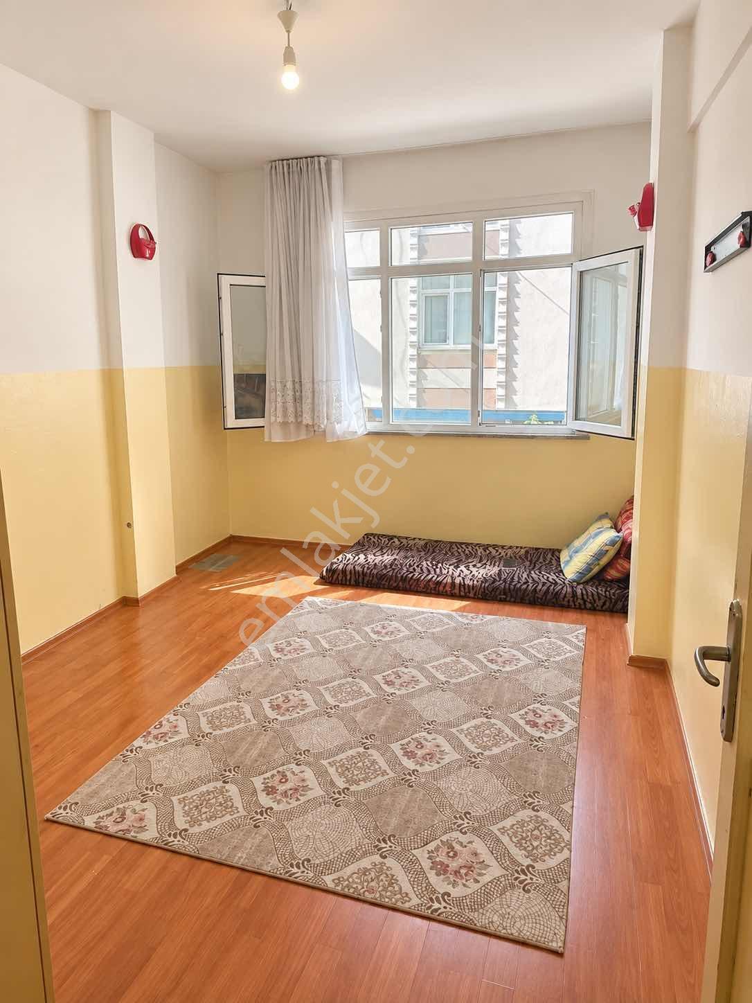 Evkur'Dan İnönü Mahallesinde 1. Kat , Kullanışlı Satılık Daire