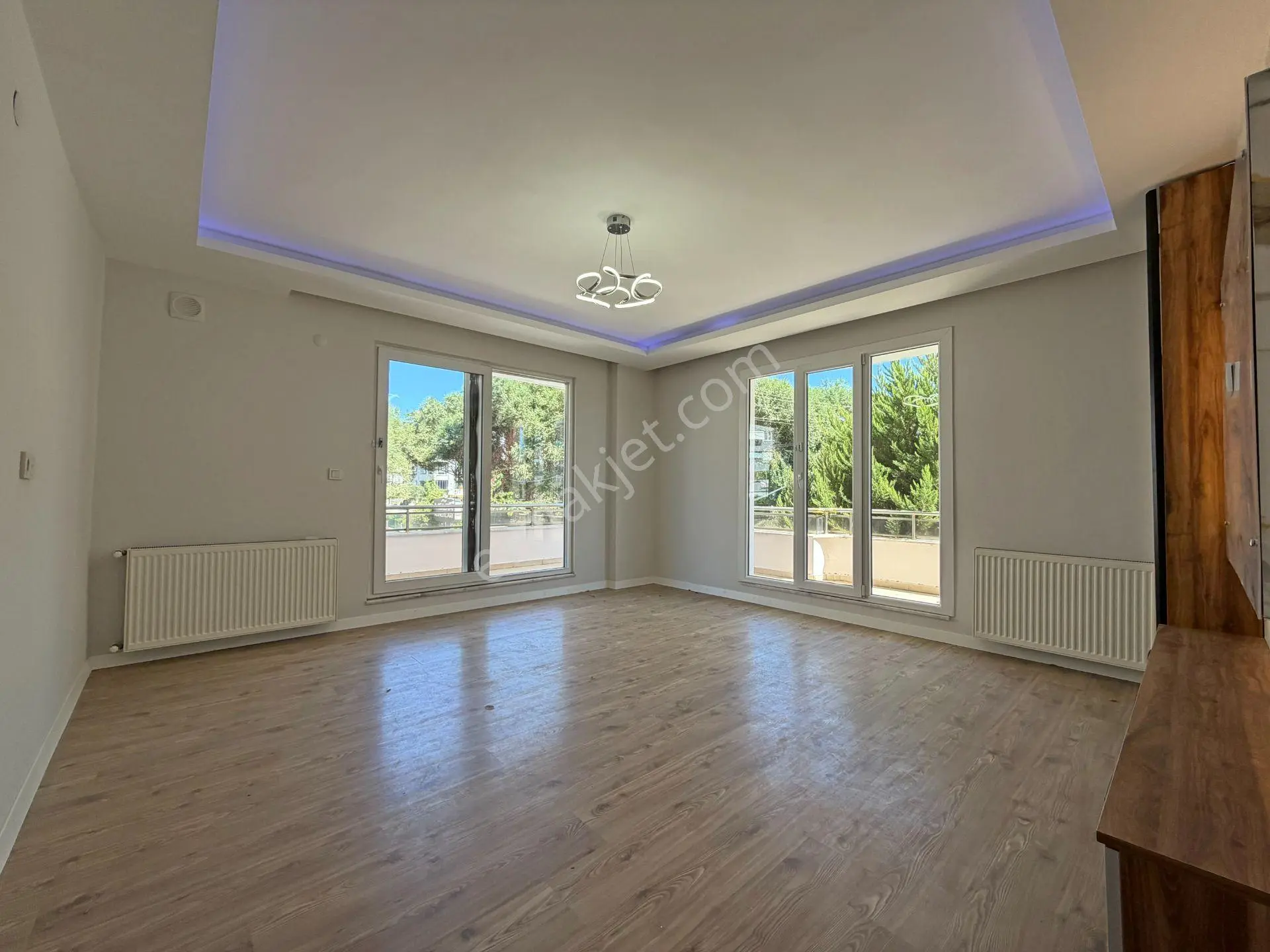 ▀ Güç'ten İkizçay'da Ara Kat Ebeveynli Modern Lüx Tasarımlı 2+1 Daire — fotoğraf 5