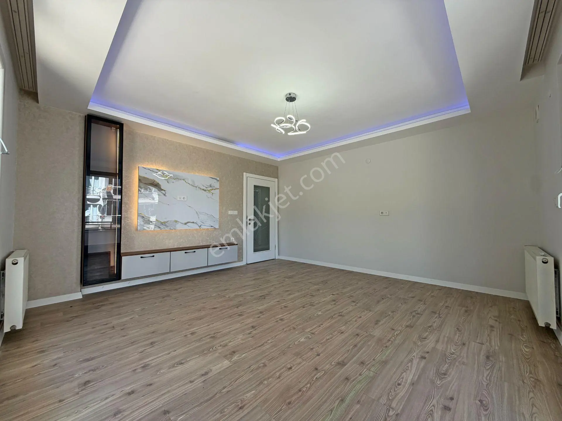 ▀ Güç'ten İkizçay'da Ara Kat Ebeveynli Modern Lüx Tasarımlı 2+1 Daire — fotoğraf 13