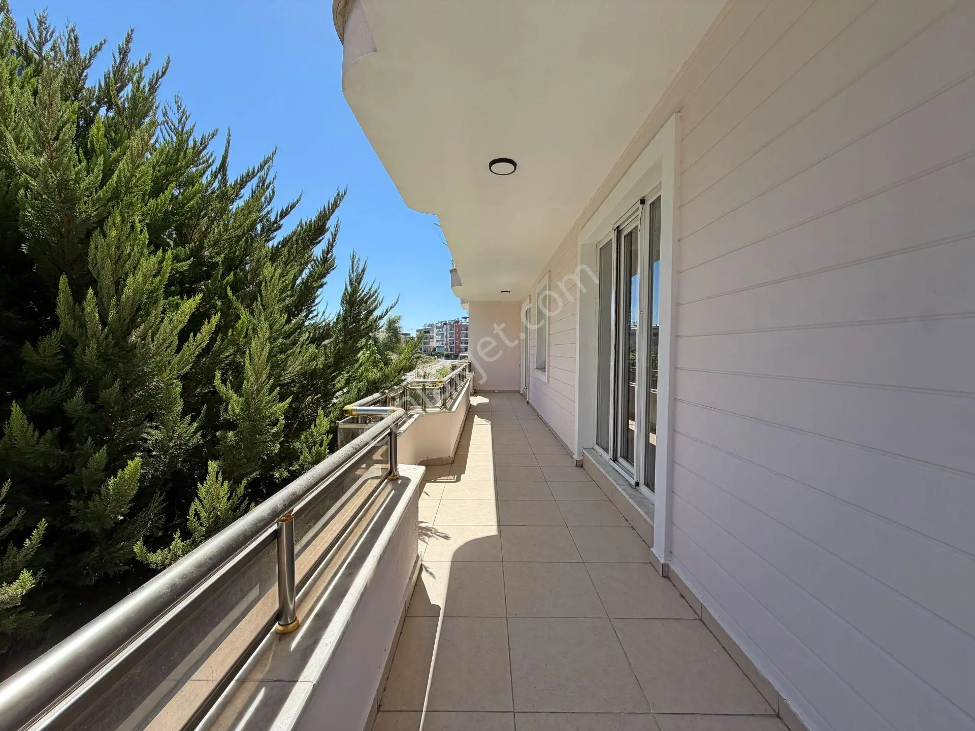 ▀ Güç'ten İkizçay'da Ara Kat Ebeveynli Modern Lüx Tasarımlı 2+1 Daire — fotoğraf 19