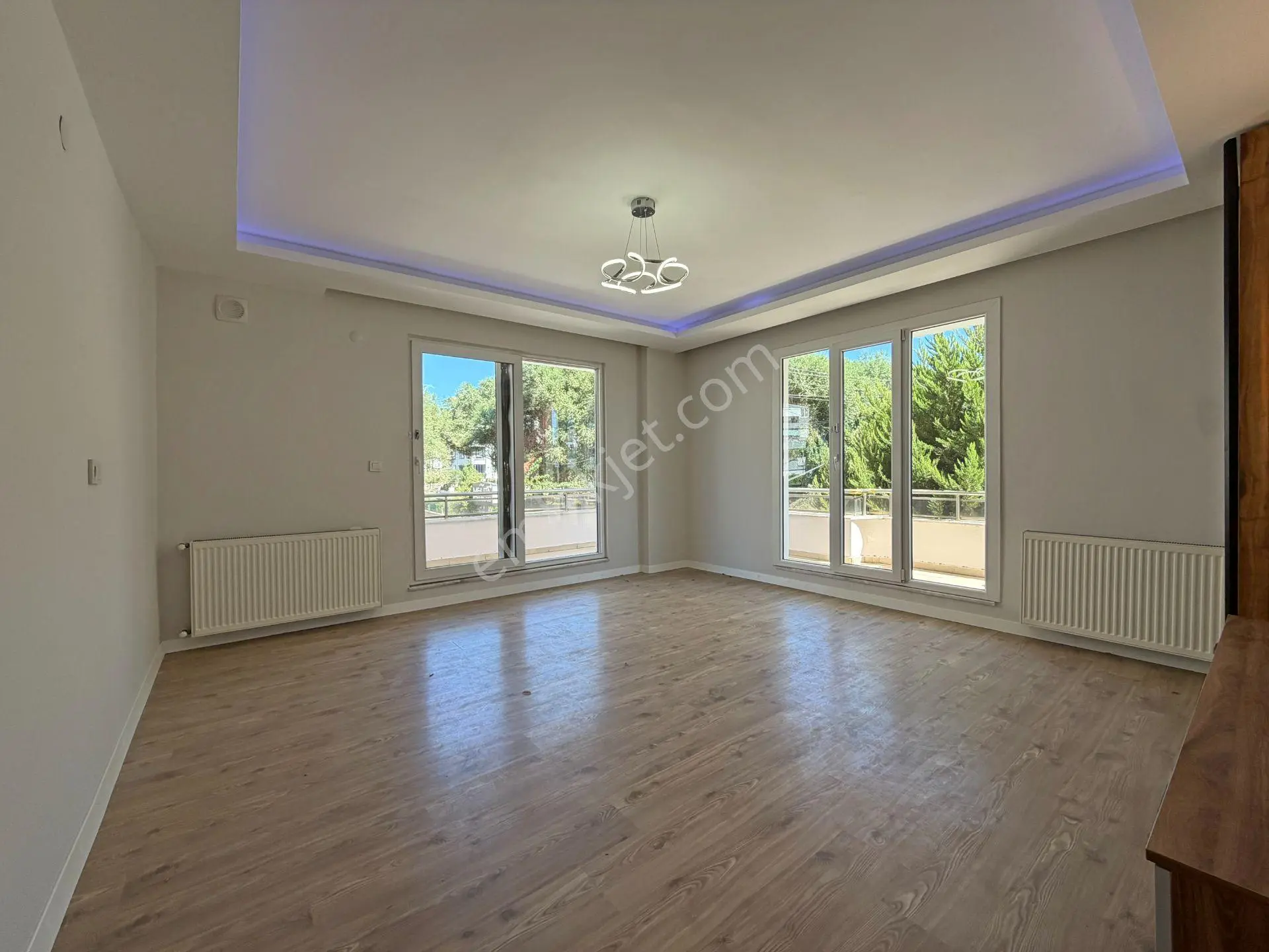▀ Güç'ten İkizçay'da Ara Kat Ebeveynli Modern Lüx Tasarımlı 2+1 Daire — fotoğraf 20
