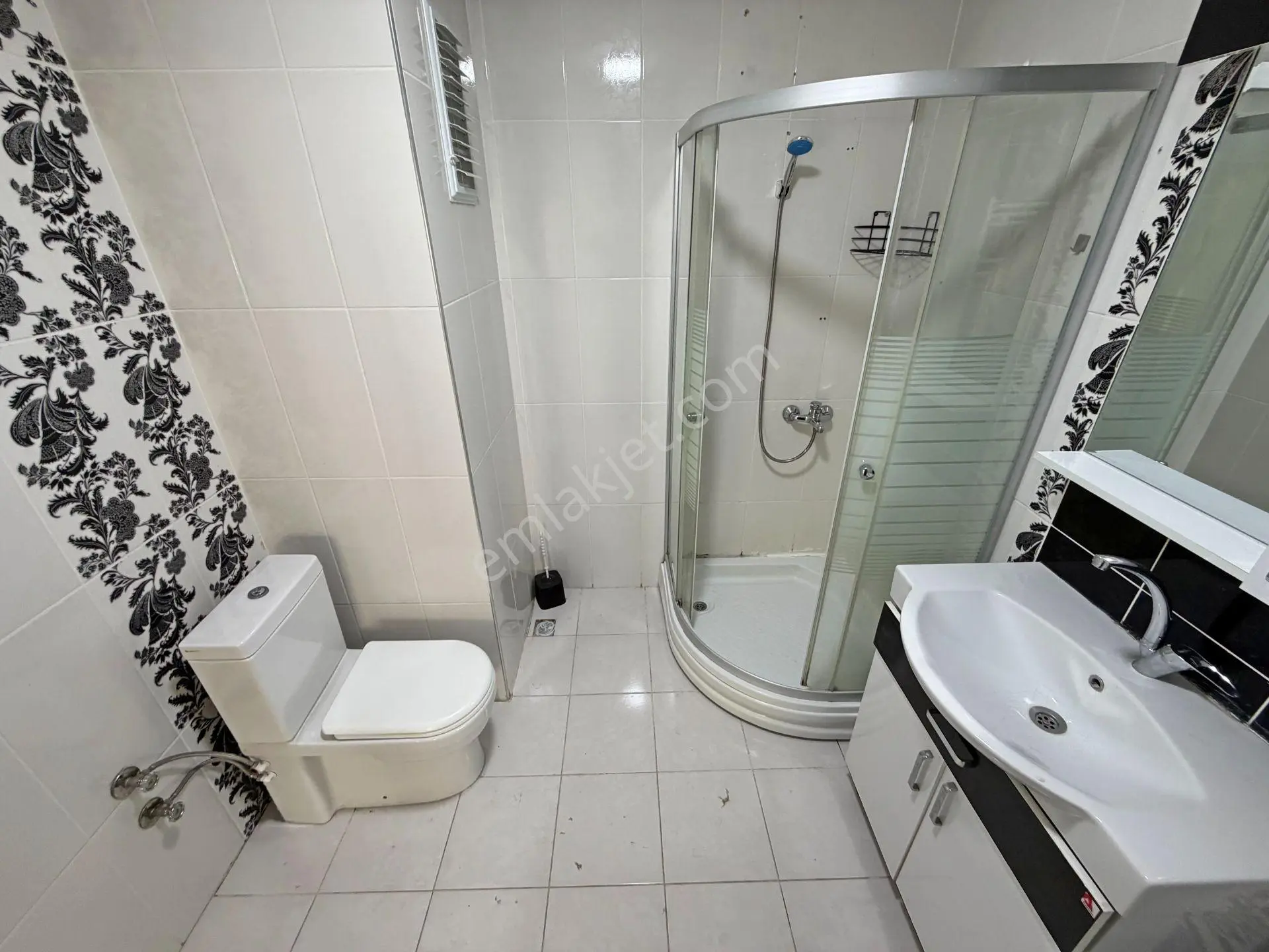 ▀ Güç'ten İkizçay'da Ara Kat Ebeveynli Modern Lüx Tasarımlı 2+1 Daire — fotoğraf 23