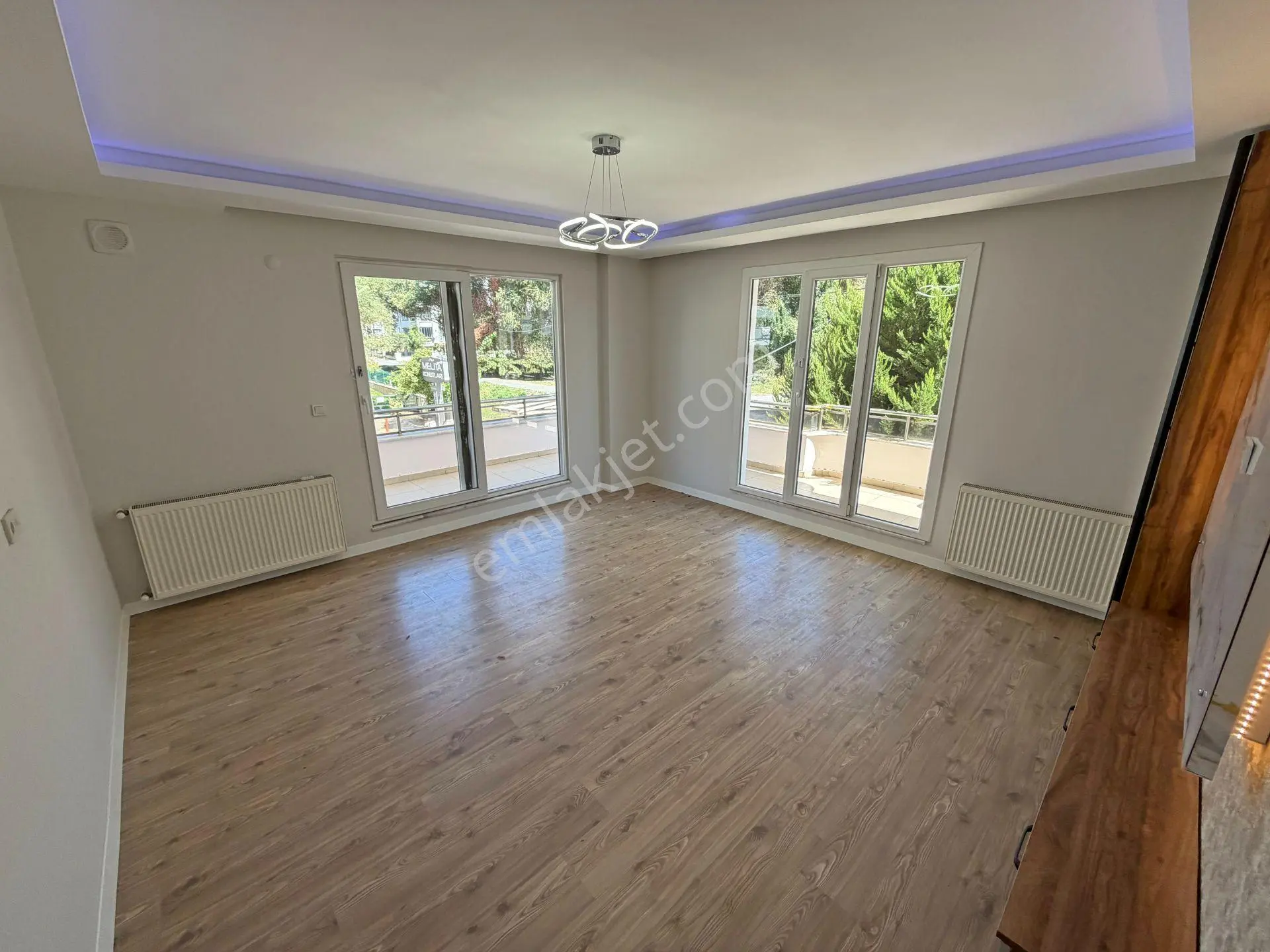 ▀ Güç'ten İkizçay'da Ara Kat Ebeveynli Modern Lüx Tasarımlı 2+1 Daire — fotoğraf 28