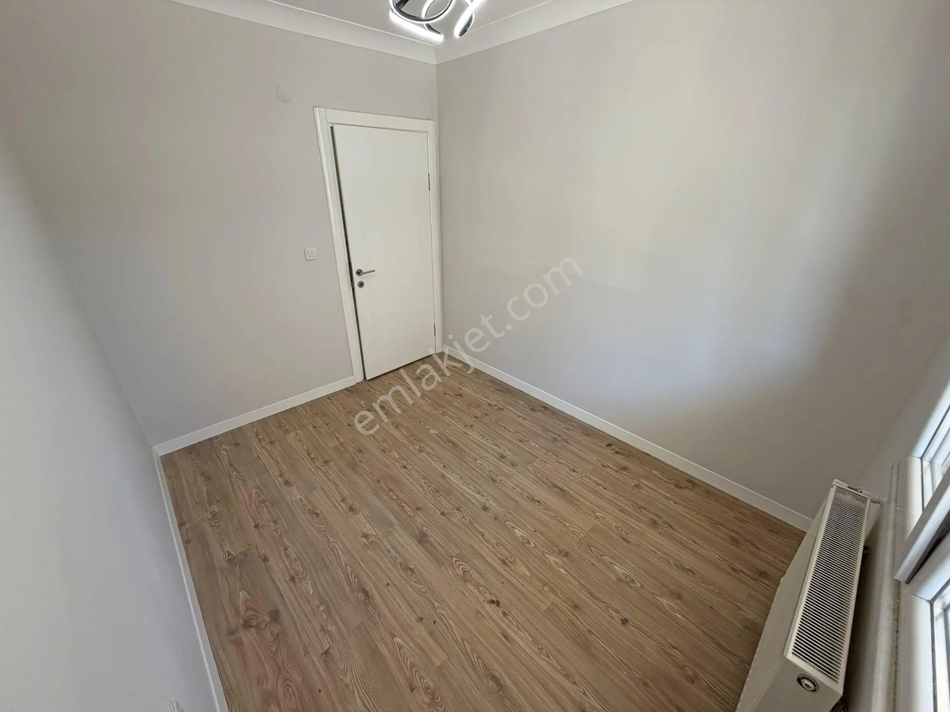 ▀ Güç'ten İkizçay'da Ara Kat Ebeveynli Modern Lüx Tasarımlı 2+1 Daire — fotoğraf 32