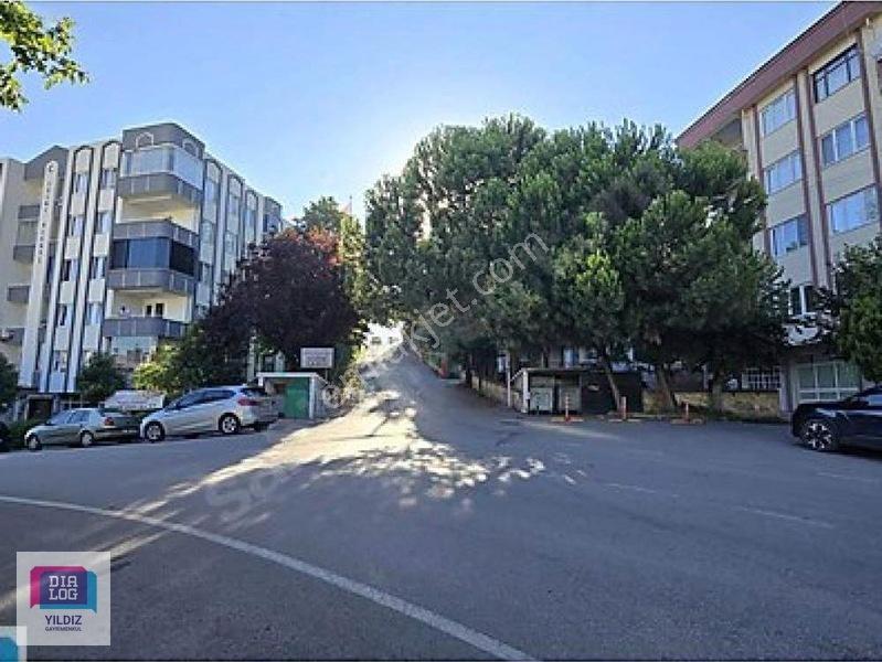 Dialog Yıldız/beşevlerde Acil Satılık 3+1 Site İçi Temiz Daire — fotoğraf 3
