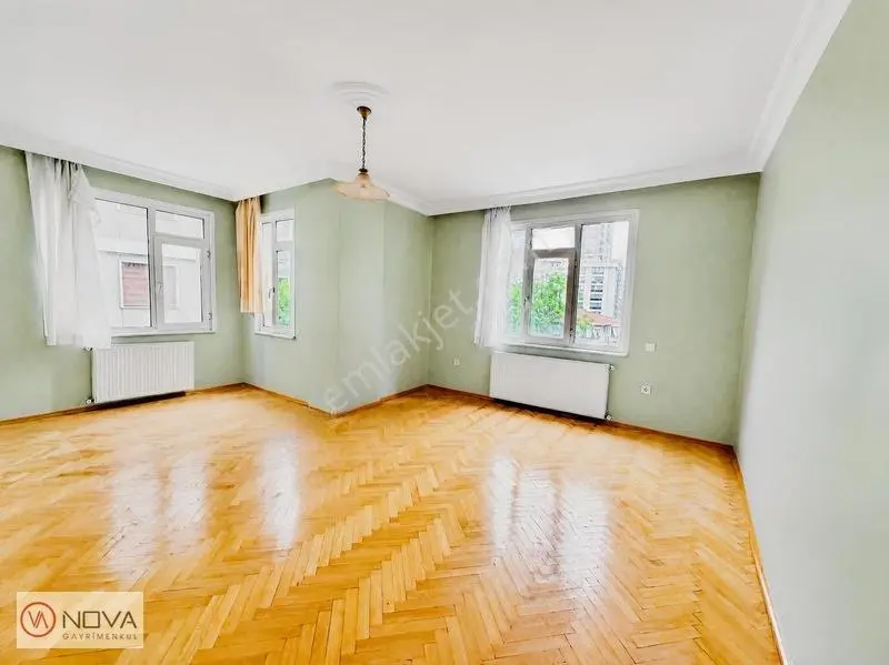 Suadiye Bağdat Caddesine Yürüme Mesafesinde Geniş 3+1 Boş Daire — fotoğraf 12