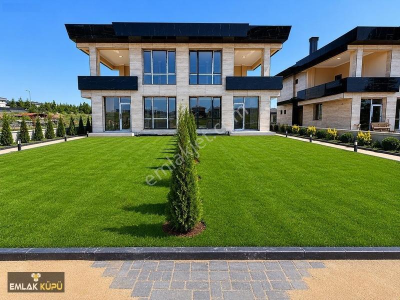 Bağlıca Mah.cadde Cepheye Çift Bahçeli 4+1 Satılık Villa — fotoğraf 35