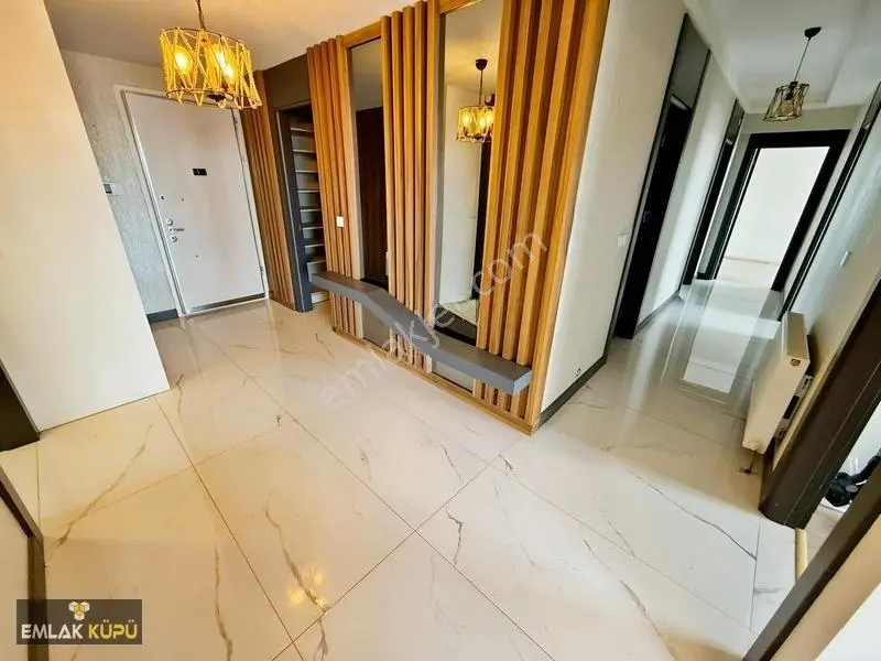 Bağlıca Mah. Kapalı Otoparklı Geniş Katta Tek 4+1 Satılık Daire — fotoğraf 8