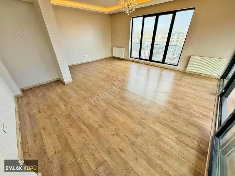 Bağlıca Mah. Kapalı Otoparklı Geniş Katta Tek 4+1 Satılık Daire — fotoğraf 14