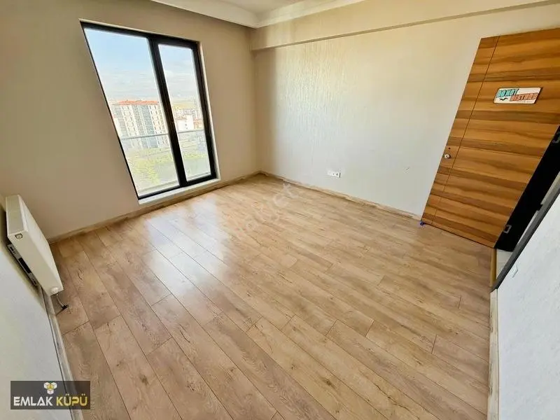 Bağlıca Mah. Kapalı Otoparklı Geniş Katta Tek 4+1 Satılık Daire — fotoğraf 18