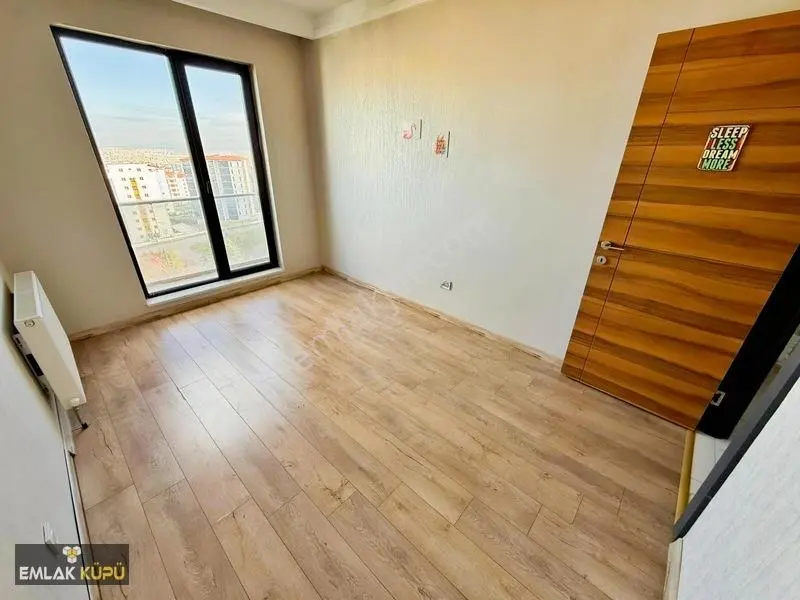 Bağlıca Mah. Kapalı Otoparklı Geniş Katta Tek 4+1 Satılık Daire — fotoğraf 22