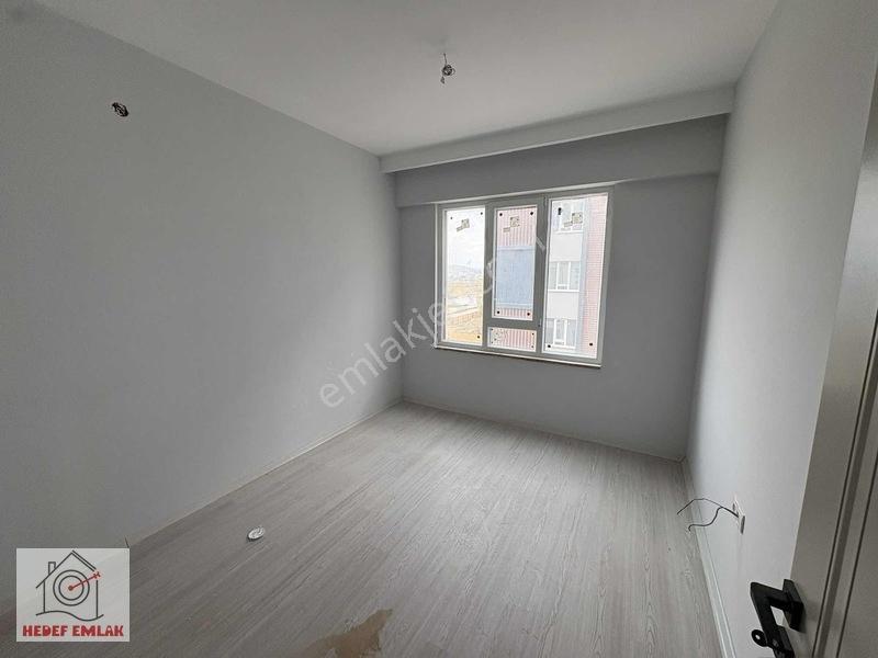 Erkmen Zafer Yaşam Konutlarında Satılık 4+1 Daire — fotoğraf 25