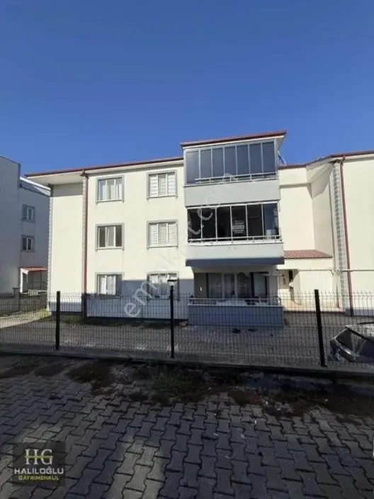 Ferizli Kemalpasa Mh Satılık 3+1 Daire