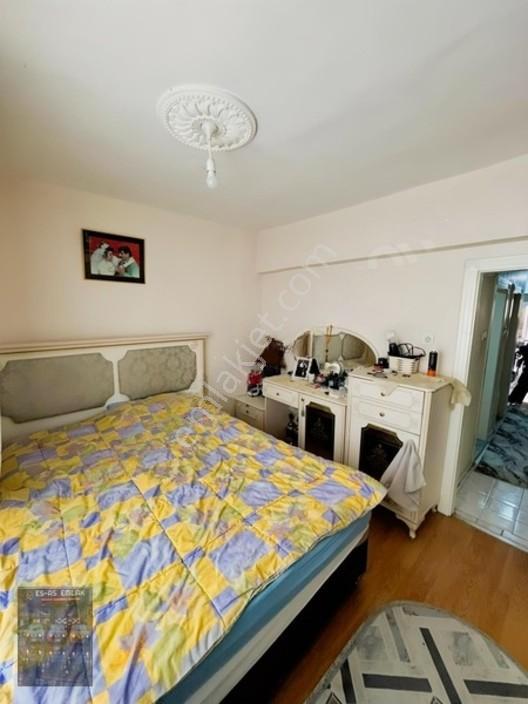Es'as'tan Selçuklu Mh'de Merkezi Konumda 3+1 Satılık Daire — fotoğraf 8