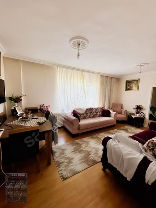 Es'as'tan Selçuklu Mh'de Merkezi Konumda 3+1 Satılık Daire — fotoğraf 17