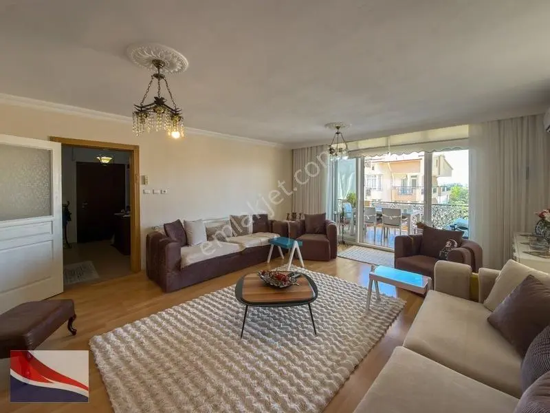 Kuşadası Ege Mahde 3+1 150 M² Brüt Önü Açık Kat Mülkiyetli Dair — fotoğraf 23