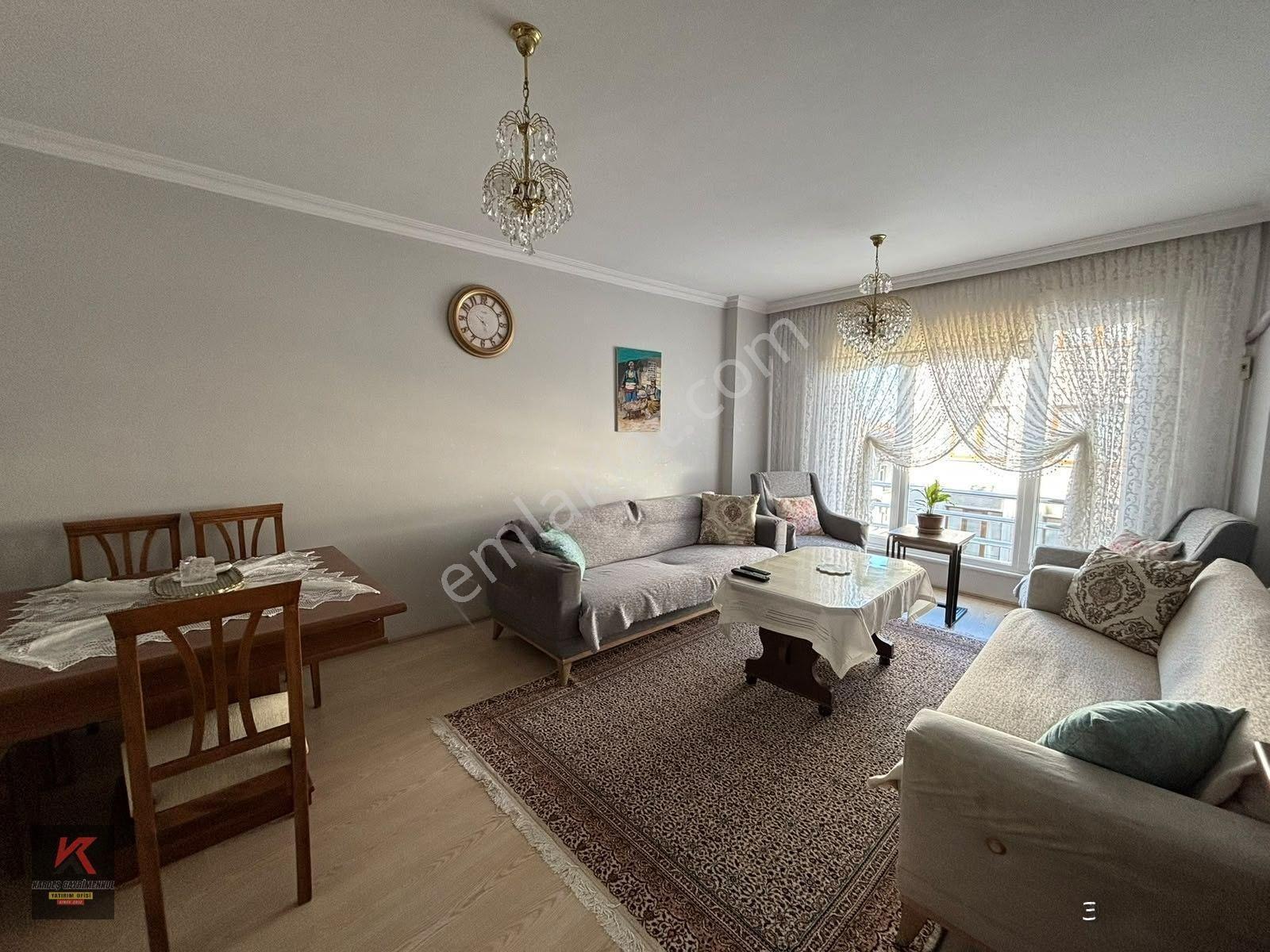 Kardeş’ten | Şehir Merkezinde Deniz Manzaralı | Çift Mutfaklı 4+1 Tripleks — fotoğraf 7