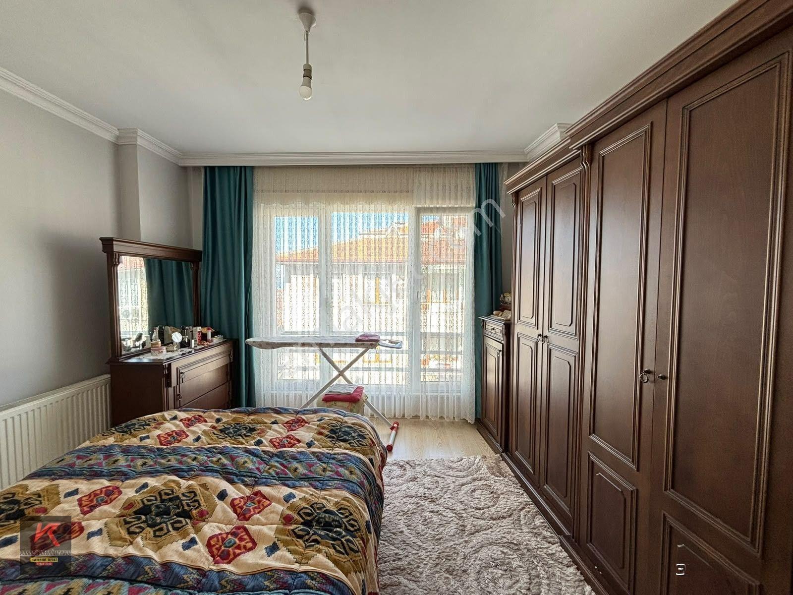 Kardeş’ten | Şehir Merkezinde Deniz Manzaralı | Çift Mutfaklı 4+1 Tripleks — fotoğraf 18