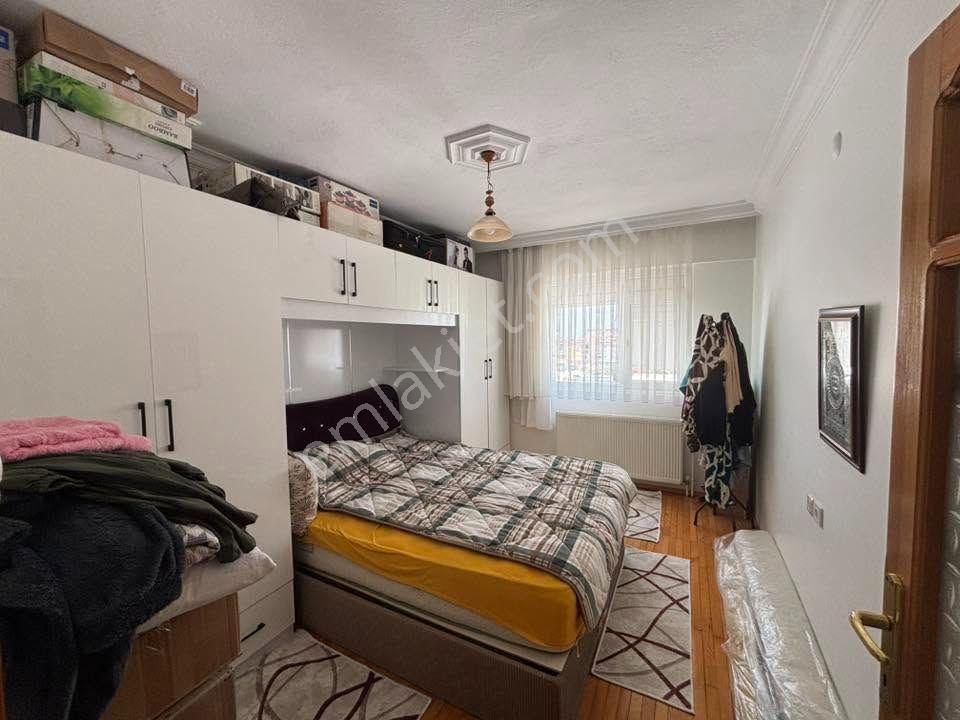 Tc Emlaktan Satılık Cumhuriyet Mahallesi Pazar Pazarı Civarı — fotoğraf 24