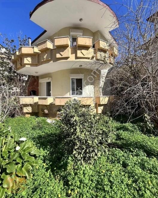 Marmaris'de Camiavlu Mah. Satılık Site İçinde 170m2 İkiz Villa — fotoğraf 17