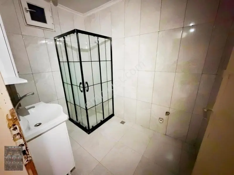 Es'as'tan İstasyon Mahallesinde 3+1 Okul Yakını Satılık Daire — fotoğraf 25