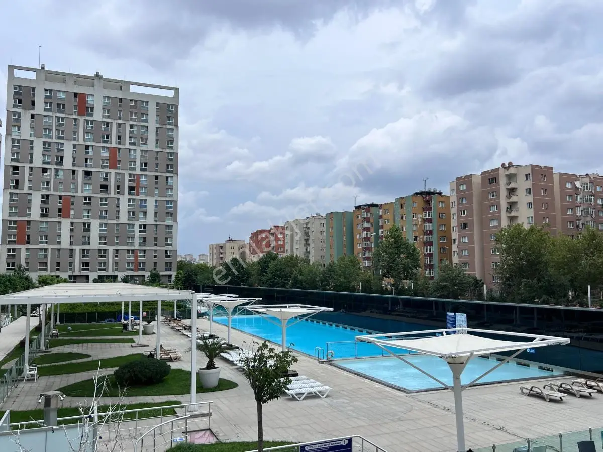 Halkalı Atakent Soyak Park Aparts 1+0 Eşyalı Satılık Daire — fotoğraf 2