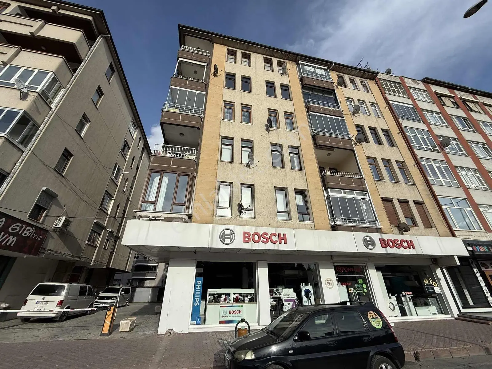 Fetanet Emlaktan Nato Caddesi Üzerinde Asansörlü 3+1 Odalı — fotoğraf 6