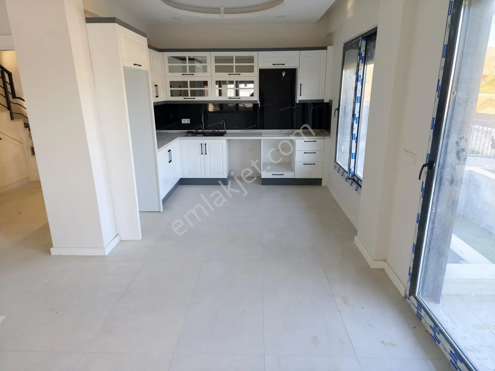 Dalaman Altıntasta Özel Havuzlu, Teraslı Satılık Tripleks Villa — fotoğraf 6