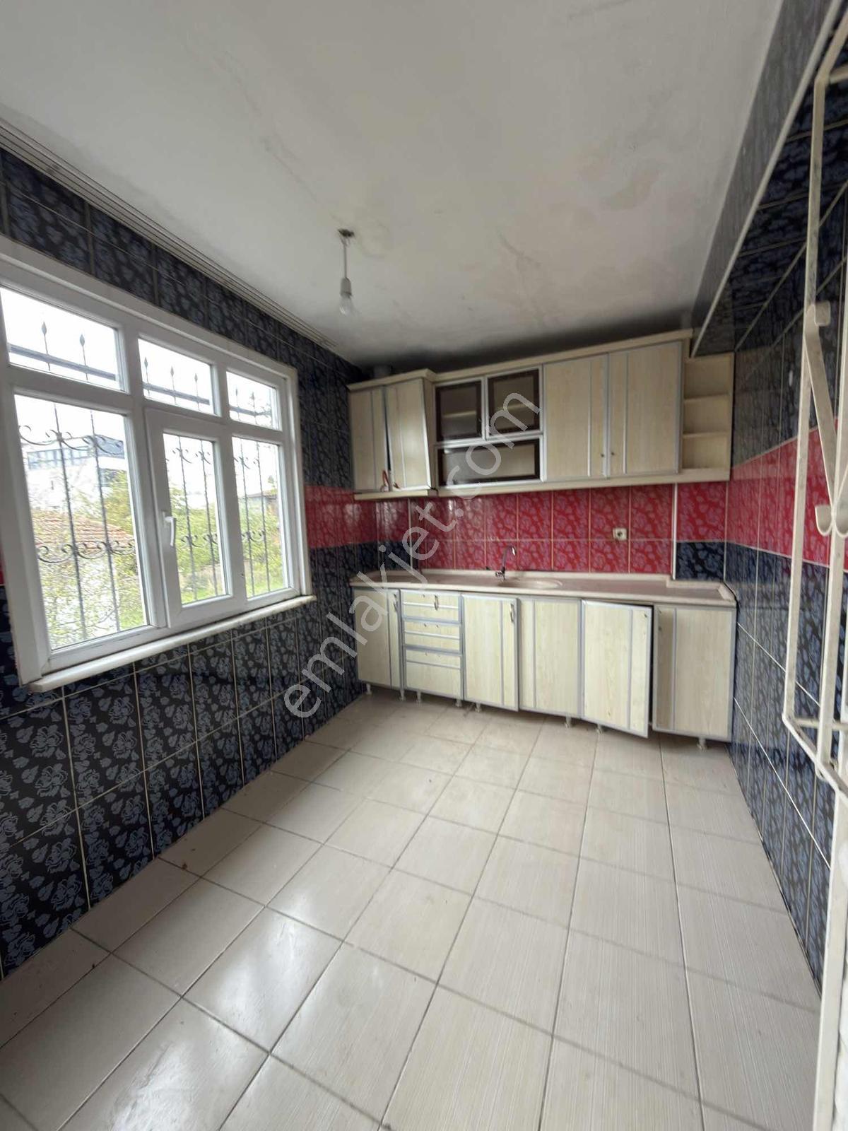 Körfez Yukarı Hereke 392 M2 Arsa İçinde 2 Katlı Müstakil Ev — fotoğraf 9