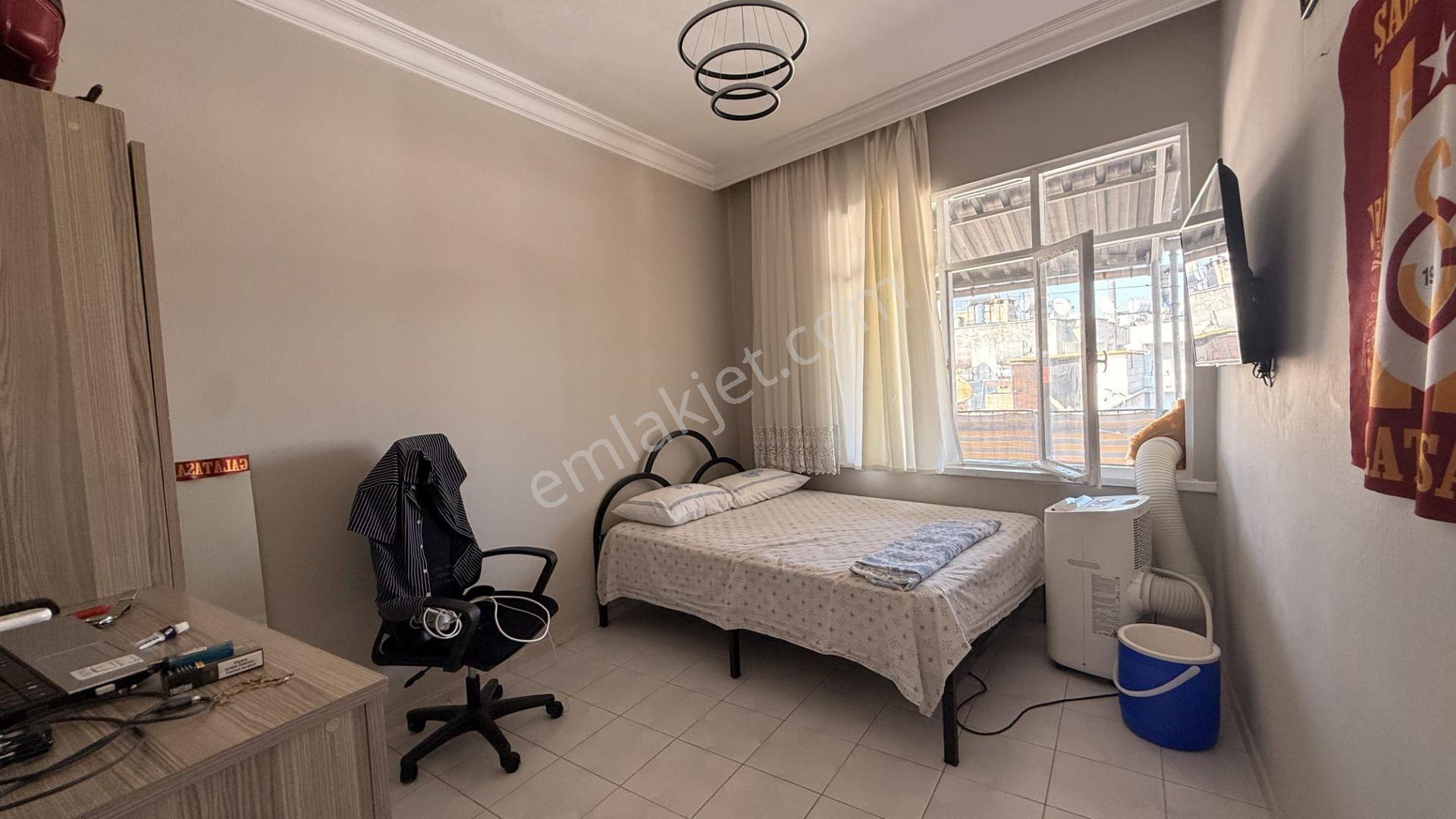 Ergünden Hamidiye Mahallesinde 3.5+1 Teraslı Ferah Daire — fotoğraf 20