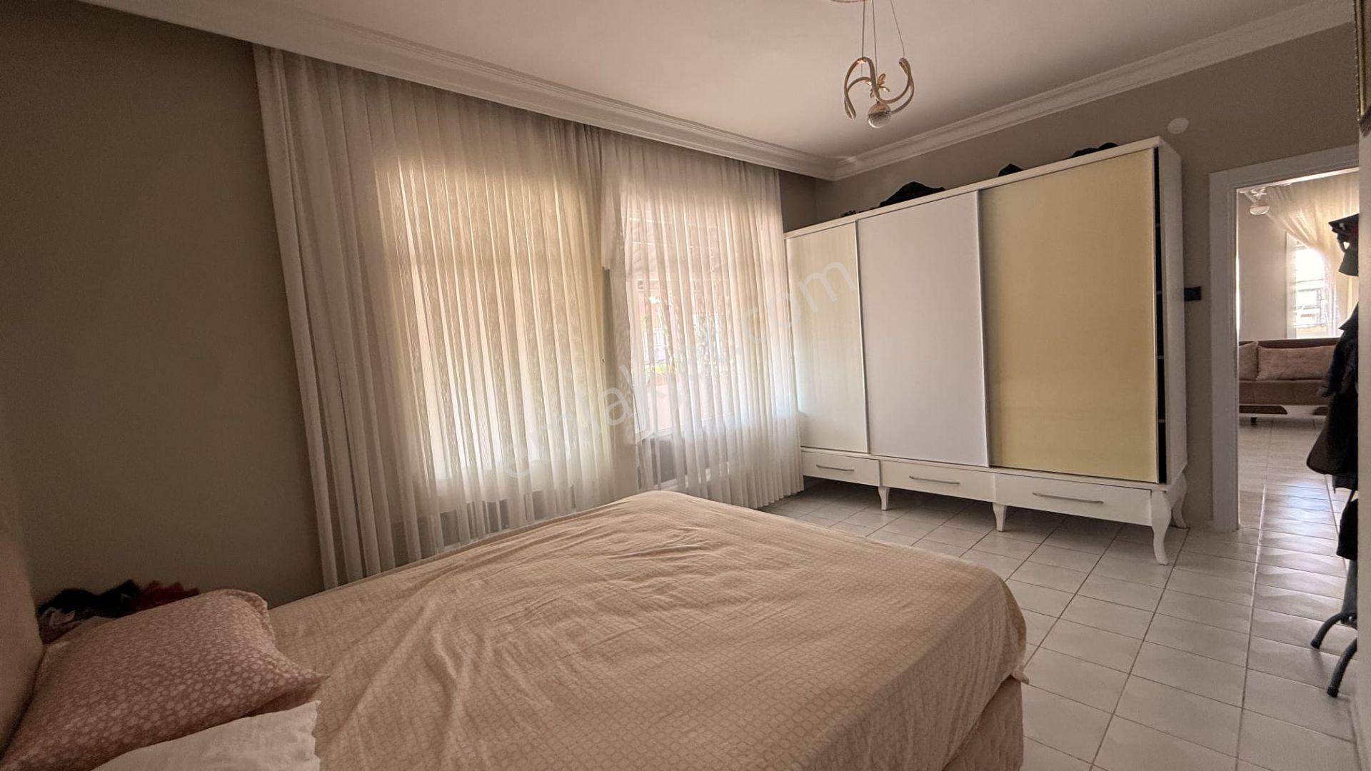 Ergünden Hamidiye Mahallesinde 3.5+1 Teraslı Ferah Daire — fotoğraf 21