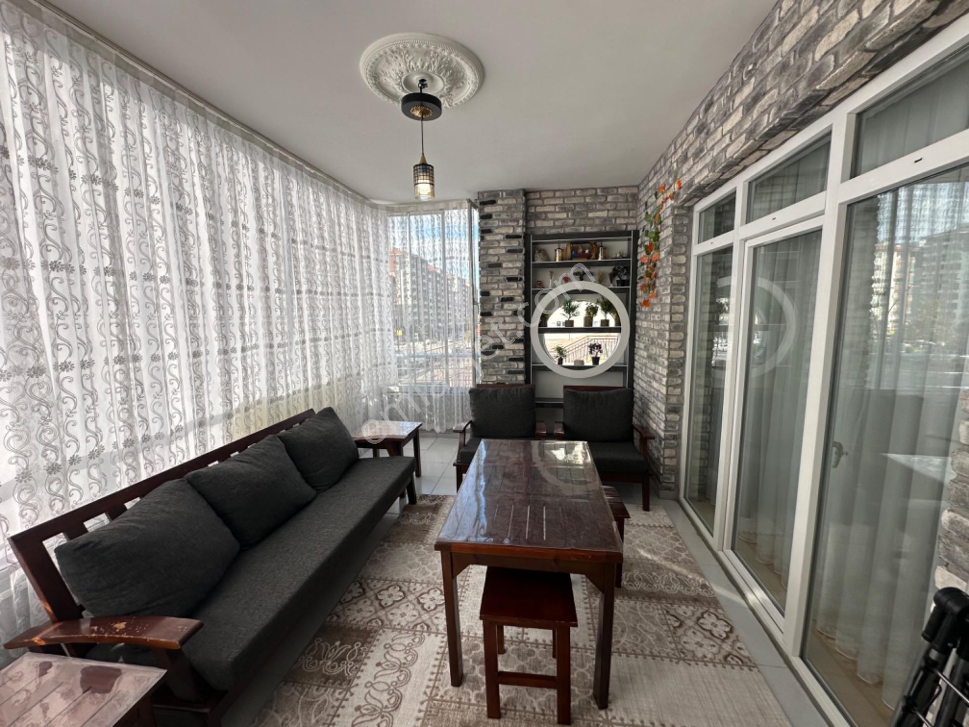 Furkan Doğandan Yeşilcam Cadde Üzerinde 3+1 Acil Satılık Daire — fotoğraf 2