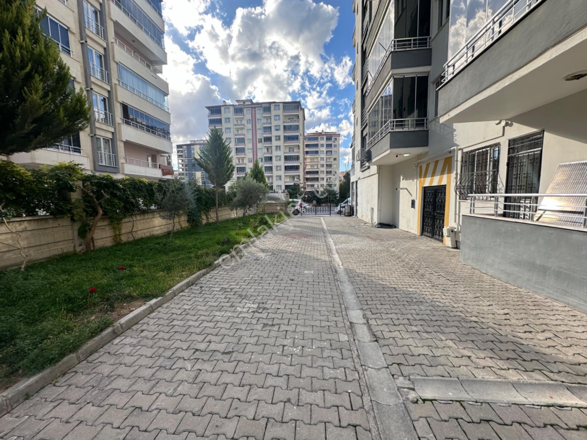 Furkan Doğandan Yeşilcam Cadde Üzerinde 3+1 Acil Satılık Daire — fotoğraf 28