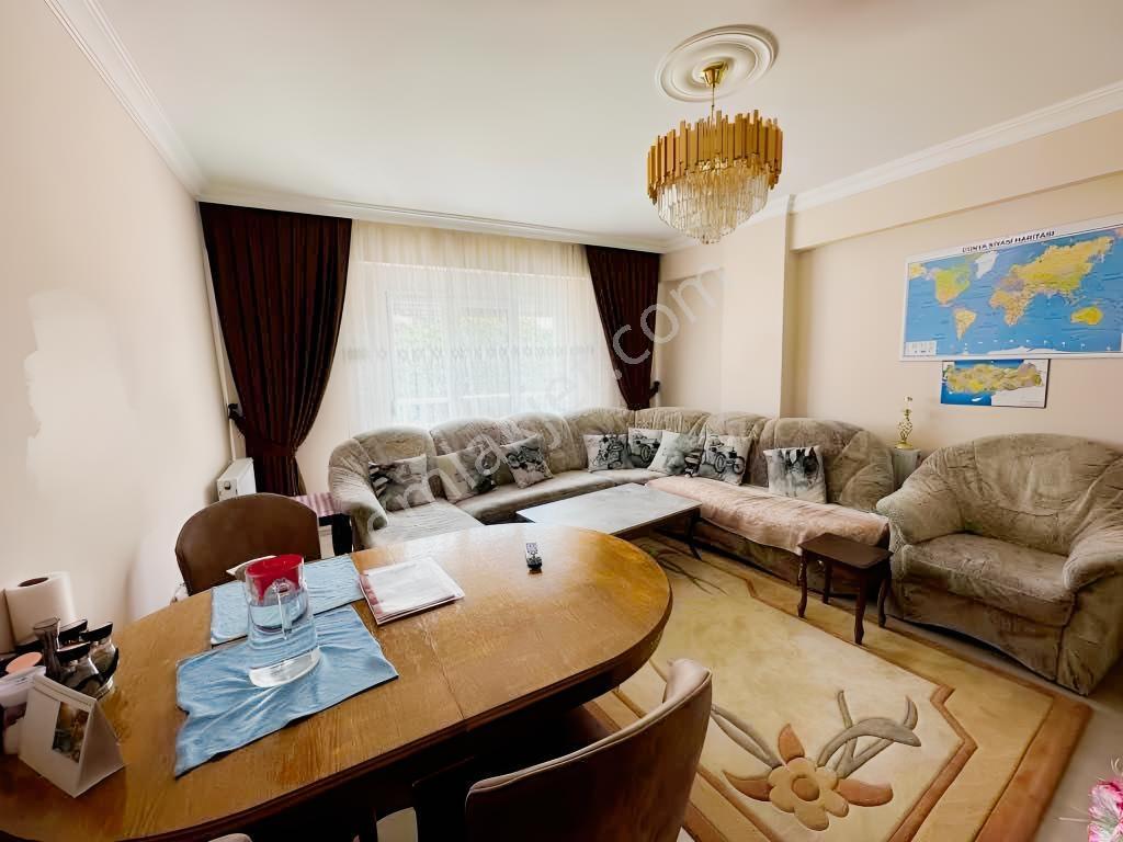 Merkez Çatmaca Satılık Kiracılı 3+1 Daire Ön Cephe — fotoğraf 16