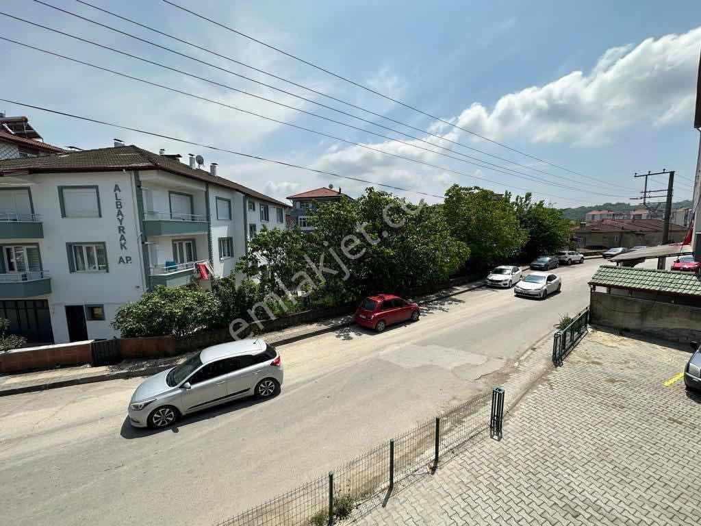 Merkez Çatmaca Satılık Kiracılı 3+1 Daire Ön Cephe — fotoğraf 22
