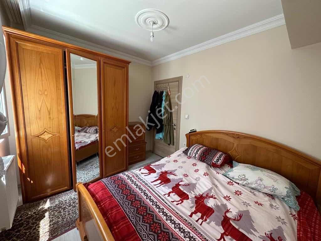 Merkez Çatmaca Satılık Kiracılı 3+1 Daire Ön Cephe — fotoğraf 26