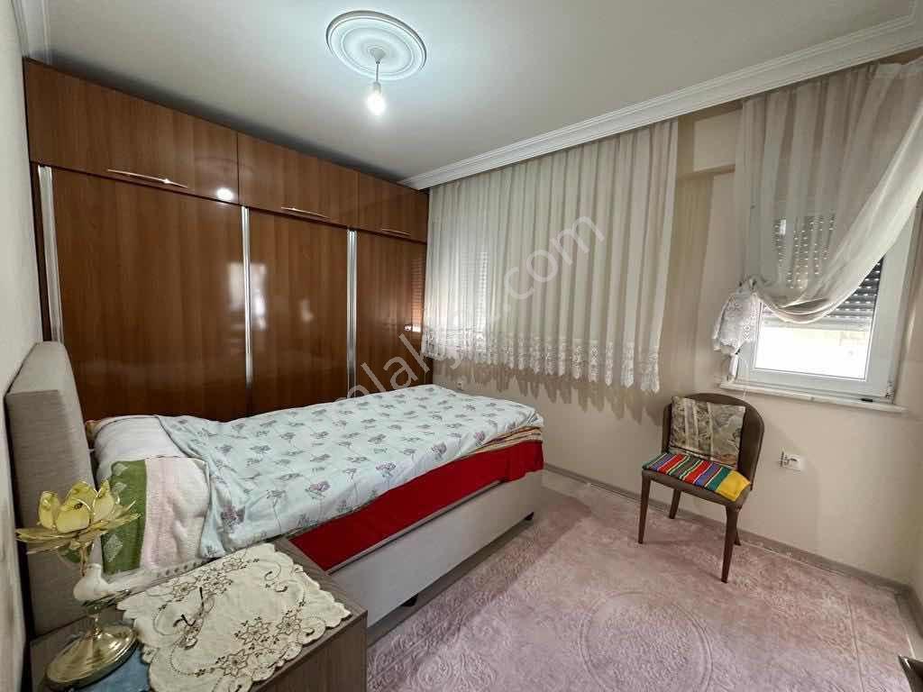Merkez Çatmaca Satılık Kiracılı 3+1 Daire Ön Cephe — fotoğraf 32